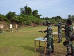 Korem 044/Gapo  Latihan Menembak Senjata Ringan