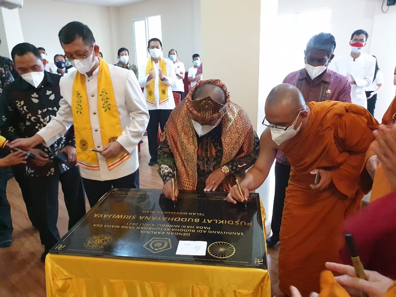 Pusat Pendidikan dan Pelatihan (Pusdiklat) Buddhayana Sriwijaya di Jalan Karya Baru, Kelurahan Karya Baru, Kecamatan Alang Alang Lebar, Kota Palembang, Minggu (4/7) siang