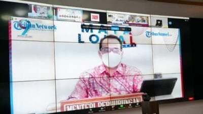 narasumber pada Webiner "Panggung Sumatera Selatan" dalam rangka HUT Tribun Sumsel ke-9 yang dihadiri secara virtual, Jumat (2/7).
