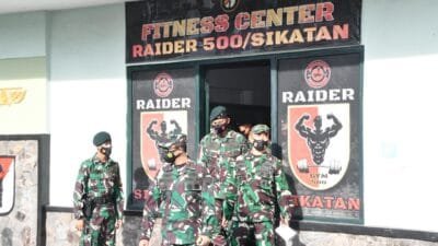 Yonif Raider 500/Sikatan dan pasukan as army