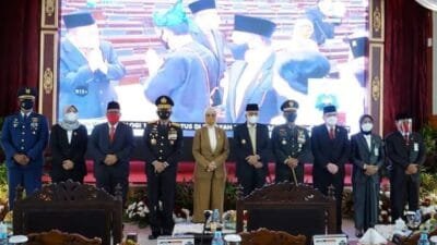 Pidato Presiden RI pada sidang tahunan MPR RI, sidang bersama DPR RI - DPD RI dan Rapat Paripurna DPR RI secara virtual, di Ruang Rapat Paripurna DPRD Prov. Sumsel, Senin, 16/8/2021)