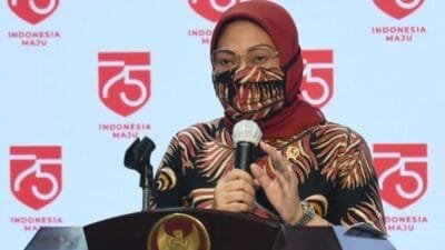 Menaker Ida Fauziyah (Foto: BPMI Setpres)