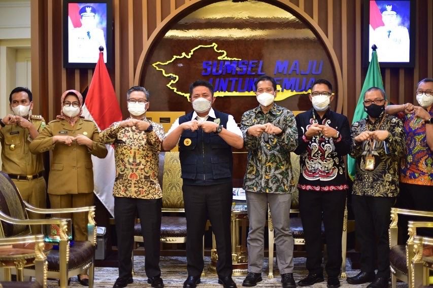 Gubernur Sumsel H.Herman Deru menerima audiensi Perwakilan SKK Migas Wilayah Sumbagsel Anggono Mahendrawan dan Direktur Pertamina Hulu Rokan (PHR) Jafee Arizon Suardin serta jajaran