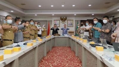 Gubernur Sumsel H Herman Deru dihadiri Direktur Kerjasama Pendanaan Bilateral Kementerian PPN/Bappenas RI, Kurniawan Ariadi yang dilaksanakan diruang Rapat Bina Praja Pemprov Sumsel, Selasa (21/9) siang.