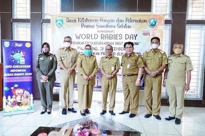 vaksinasi hewan gratis  di Palembang, Selasa (28/)