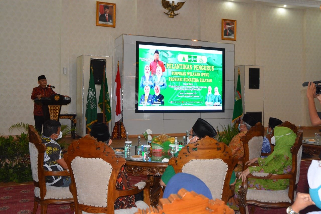 Pelantikan Pengurus Pimpinan Wilayah Ikatan Putra Putri Nahdatul Ulama (IPPNU) Provinsi Sumatera Selatan masa bakti 2020 - 2023. Pelantikan digelar di Rumah Dinas Walikota Palembang, Sabtu (18/9/2021).