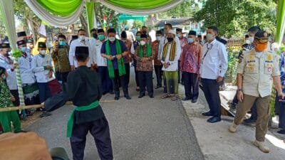 Launching Percepatan Vaksinasi Santri Pondok Pesantren se-Sumatera Selatan Tahun 2021, di Pesantren Sultan Mahmud Badaruddin II Palembang, Rabu (22/9). 