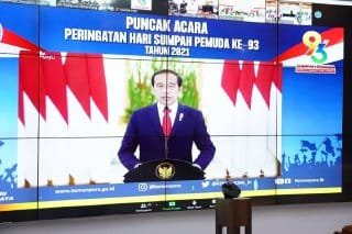 puncak peringatan  Hari Sumpah Pemuda (HSP) Ke-93 tahun 2021 secara virtual, bertempat di  Command Center Kantor Gubernur Sumsel (28/10).