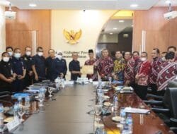 Percepat Geliat Pembangunan 70 Desa, Herman Deru Kucurkan Dana Stimulan