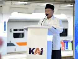 PT KAI Berinovasi, Pak Uu Ajak Warga Jabar Gunakan Kereta Api