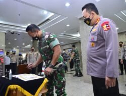 Kapolri Pastikan Sinergitas dan Soliditas TNI-Polri Ditingkatkan