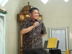 Jelang Nataru, Herman Deru Ingatkan Masyarakat Sumsel Jangan Kendor Patuhi Prokes