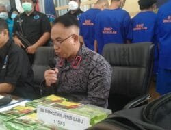 BNNP Sumsel Amankan Tiga Pelaku Beserta Barang Bukti 15 Kg Sabu-Sabu