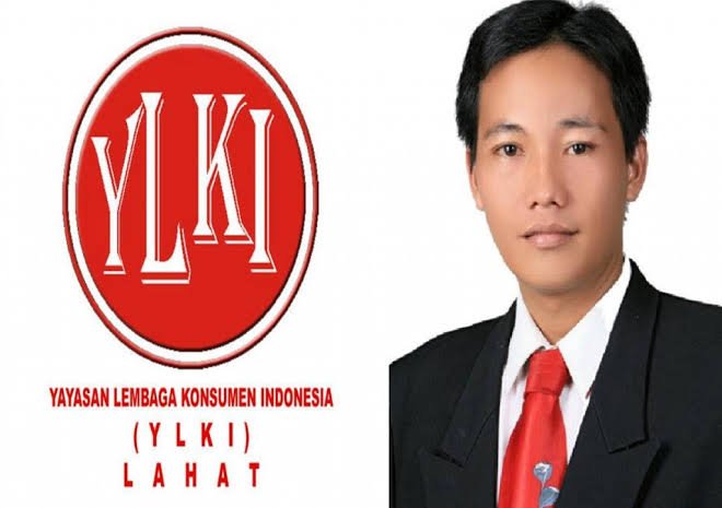 Ketua Yayasan Lembaga Konsumen Indonesia (YLKI) Kabupaten Lahat, Sanderson Syafe’i
