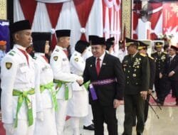 Herman Deru  Kukuhkan Paskibraka Provinsi Sumsel