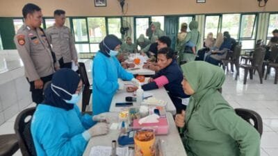 HUT Ke- 73 Kavaleri, Yonkav 5/DPC Gelar Bansos