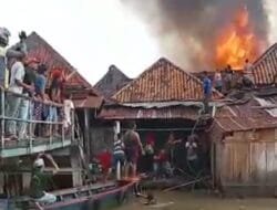 Kebakaran di Siliwangi 5 Ulu, 15 Rumah Hangus Terbakar