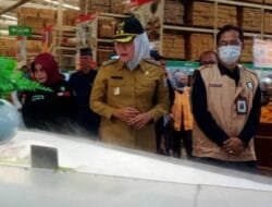 Jelang Idul Fitri 1444 H, Sidak Wawako Temukan Parsel Kemasan Hampir Kadaluarsa