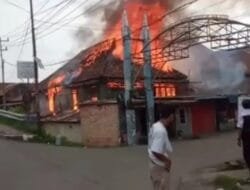 Rumah Warga 1 Ulu Hangus Terbakar, Asmarida Shock