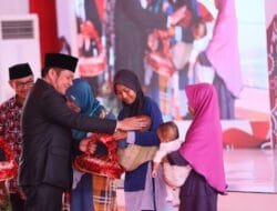 Puncak Harganas Ke-30, Herman Deru Dianugerahi Tanda Kehormatan Satyalancana Pembangunan Oleh Presiden RI