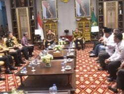 Silahturahmi bersama APDESI, Pj Gubernur Agus Fatoni Serap Aspirasi Kades se-Sumse