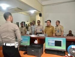 Awal Masuk Kerja Tahun Baru 2024, Pj Gubernur Sumsel Agus Fatoni Sidak ASN dan Pelayanan Samsat