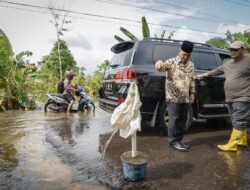 Bahayakan Pengemudi, Jalan Putus di Sekayu-Teladan Segera Diperbaiki