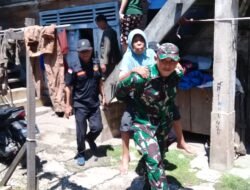 Babinsa 29 Ilir Koramil 418/01 Makrayu Evakuasi Lansia ke Dinsos Palembang