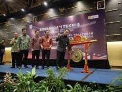 Pj Gubernur Agus Fatoni Buka Bimtek Akuntansi dan Pelaporan SIPD RI