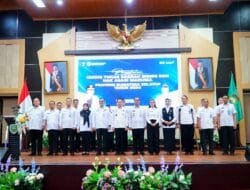 Pj Gubernur Agus Fatoni Raih Penghargaan Peduli HAM dari Menkumham RI