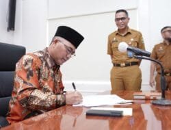 Pj Bupati Apriyadi Hibahkan Lahan  Pendirian Kantor Samsat Muba II