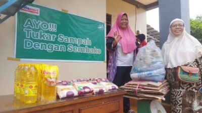 Ajak Warga Peduli Lingkungan, KGS dan Alfamart Bikin Program Tukar Sampah jadi Sembako