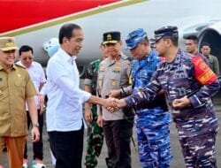 Danlanal Palembang Sambut Kedatangan Presiden Jokowi di Lubuk Linggau