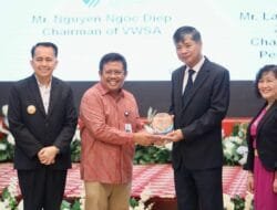 Pj Gubernur Agus Fatoni bersama Delegasi Perusahaan Air Minum asal Vietnam Teken MoU