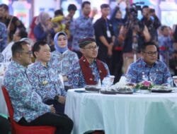 Kepala BKKBN RI Resmi Kukuhkan Elen Setiadi Bersama Melza Elen Setiadi Sebagai Duta Bapak dan Bunda Asuh Anak Stunting Sumsel