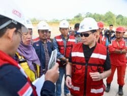 Tinjau Progres Pembangunan Tol Kapal Betung, Pj Gubernur Elen Setiadi: Targetnya 2024 Tersambung Semua