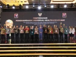 Kepesertaan JKN-KIS Capai 99,57%, Pemprov Sumsel Raih UHC Award 2024 dari Pemerintah Pusat