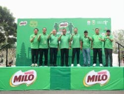 Sekda Edward Candra Lepas Ribuan Peserta Road to MILO ACTIV Indonesia Race 2024 di Jakabaring 