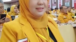 Sosok Amrina Rosyada: Wanita Karir yang Siap Mengemban Amanah di DPRD Ogan Ilir 2024-2029