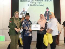 Baznas Kota Palembang Berikan Bantuan Pendidikan ke Siswa