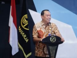 Gelar Seminar Budaya Keselamatan Penerbangan, Rivan A. Purwantono Tekankan Pentingnya Kesadaran Kolektif Keselamatan Transportasi Udara