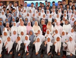 Pj Ketua TP PKK Sumsel Ingatkan Pentingnya Adab dan Etika Bagi Pelajar