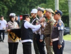 Pj Gubernur Elen Setiadi Pimpin Apel Pasukan Operasi Lilin Musi 2024 Jelang Nataru