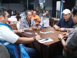 Malam Keakraban, PLN UID S2JB dan FWP Energi Sambut Tahun Baru 2025 dengan Lomba Gaple