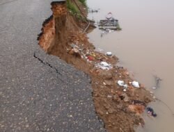 Warga Desa Ulak Paceh Muba Resah, Abrasi Sungai Musi Ancam Permukiman