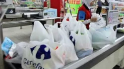 Kantong Plastik di Supermarket Tidak Lagi Gratis Mulai Februari 2016