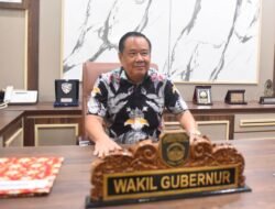 Cik Ujang Terharu Menempati Ruang Kerja Wakil Gubernur Sumsel