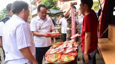 Plt Gubernur Cik Ujang Pastikan Ketersediaan Sembako di Sumsel Aman Jelang Ramadhan