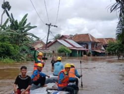 PLN Pulihkan Listrik 1.738 Rumah Pelanggan Terdampak Banjir Bandang Muratara Kurang dari 24 Jam