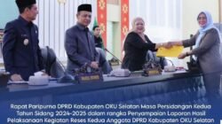 Wabup OKU Selatan Hadiri Rapat Paripurna DPRD Bahas Laporan Reses Kedua 2024/2025